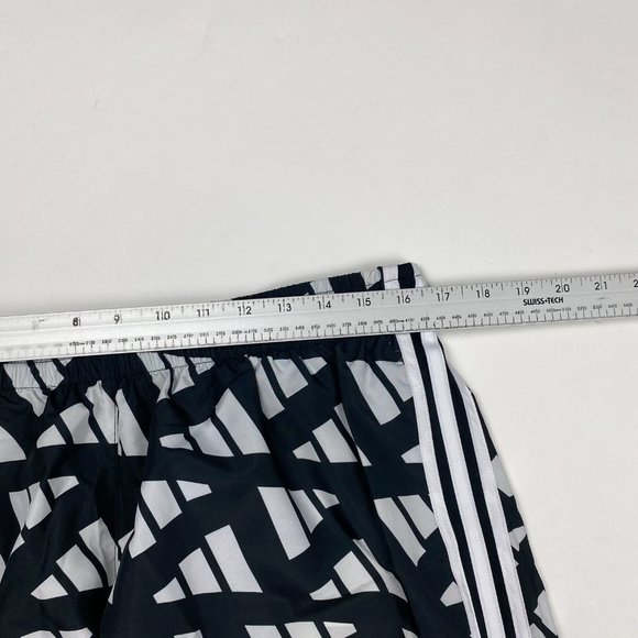 NEW Adidas Marathon 20 Celebration 4" Running Shorts Womens Large Black GM1585 - Picture 9 of 12